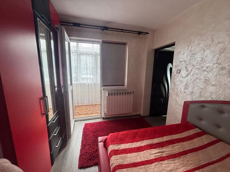 Apartament cu 2 camere semidecomandat, mobilat în George Enescu