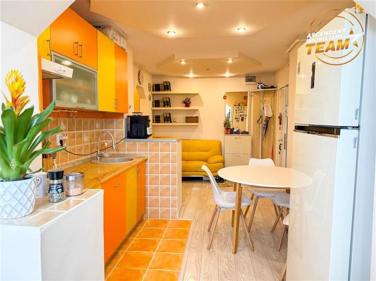 Apartament cu 2 camere decomandat, mobilat în Semicentral