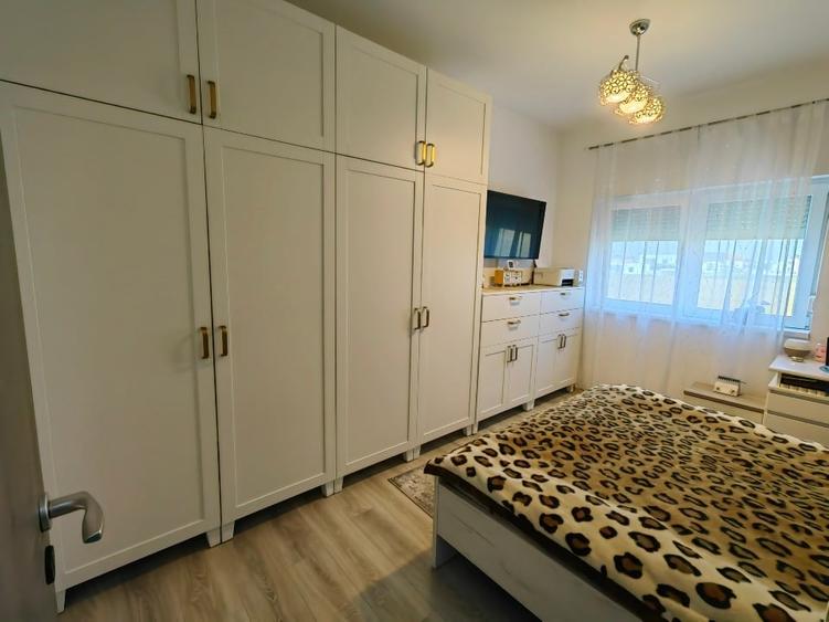 Duplex cu 3 camere cu Canalizare în Moșnița Nouă