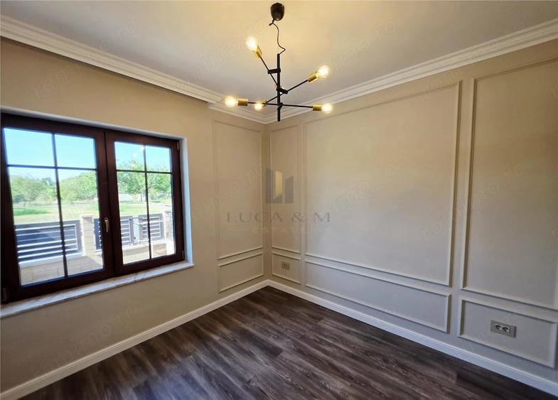 Casă cu Teren 300 Mp în Ghiroda