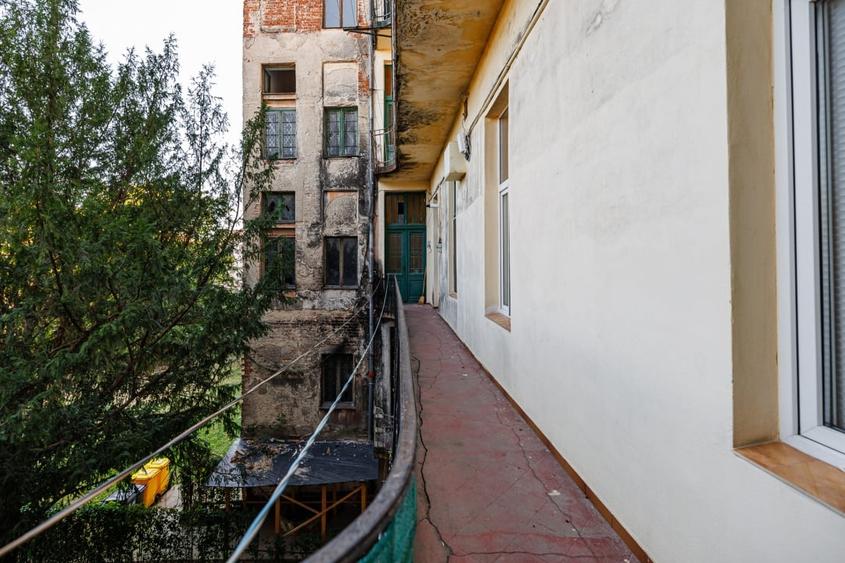 Apartament cu 5 camere decomandat în Iosefin