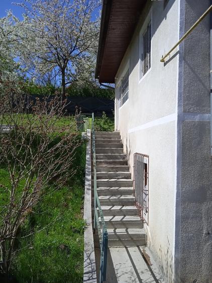 Casă cu 3 camere cu Teren 740 Mp în Măgura