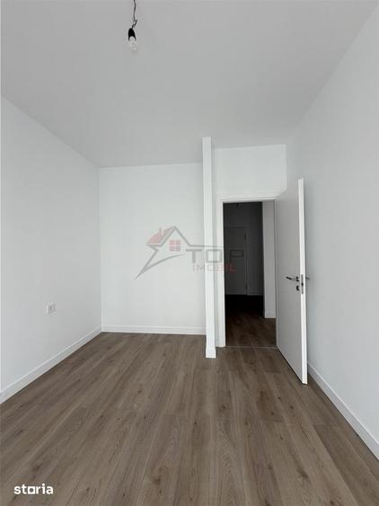 Apartament cu 2 camere în Baza 3
