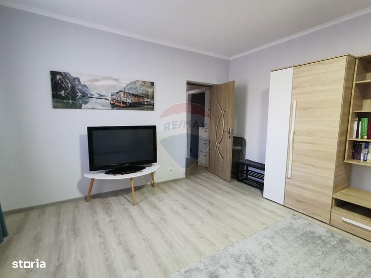 Apartament cu 2 camere decomandat, mobilat în Rogerius