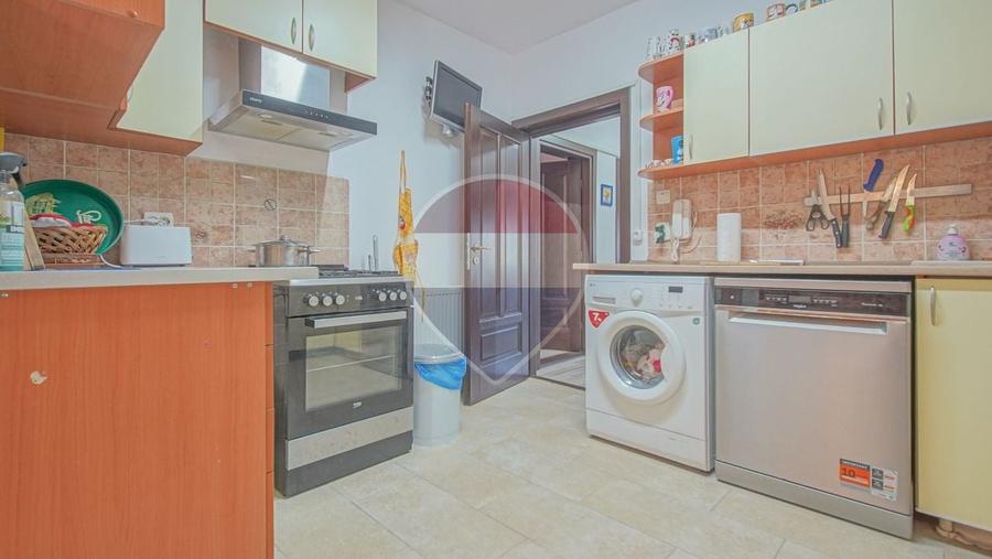 Comision 0%! Vila Patricia, pensiune Breaza | teren tenis | ciubăr - 52