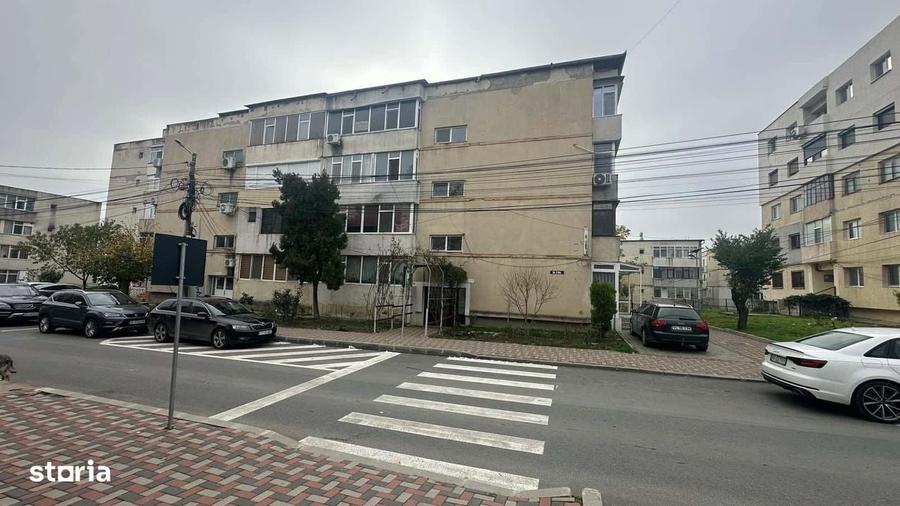 Cernavoda - Str. 9 mai, Apartament cu 3 camere - 69 mp - etaj 3 - 6