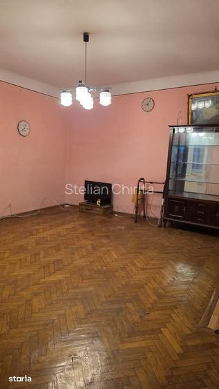 MEGA OCAZIE ! - Casa cu 5 camere, 3 locuri de parcare, Colentina