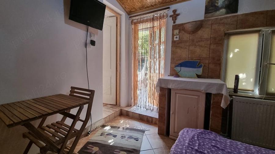 Casă cu 2 camere cu Teren 150 Mp în Km 5