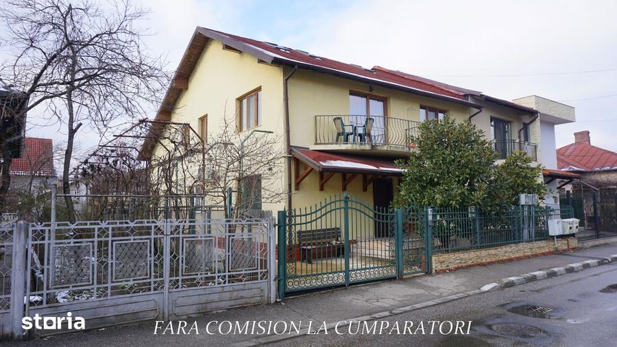Casă cu 7 camere cu Teren 374 Mp în 1 Mai