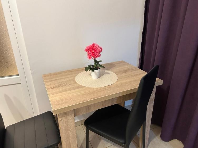 Apartament cu 2 camere semidecomandat în Tomis Nord