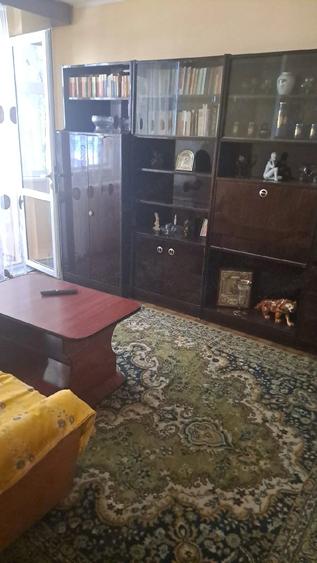 Apartament cu 2 camere semidecomandat în Independenței