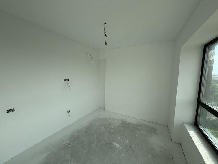 Apartament cu 3 camere decomandat în Tomis Nord