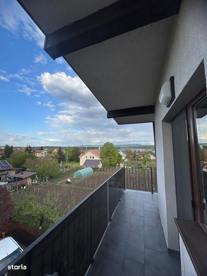 Apartament cu 2 camere decomandat în Miroslava