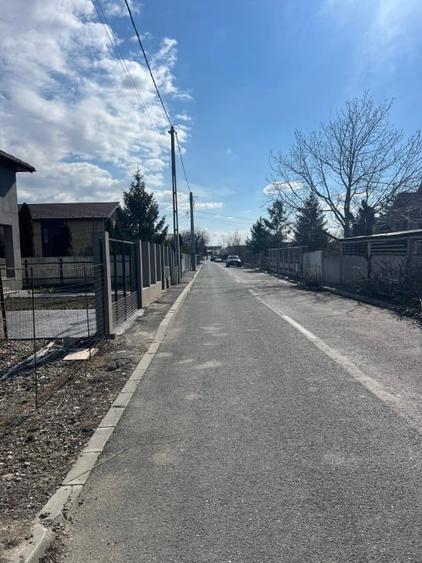 Teren Construcții intravilan de 1032 mp, în Sud