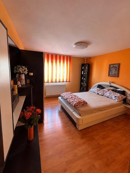 Casă cu Teren 321 Mp în Central