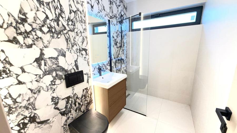Apartament cu 2 camere, mobilat în Băneasa