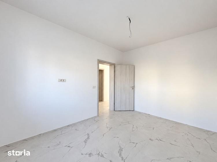 Casă cu 3 camere cu Teren 250 Mp în Moșnița Nouă