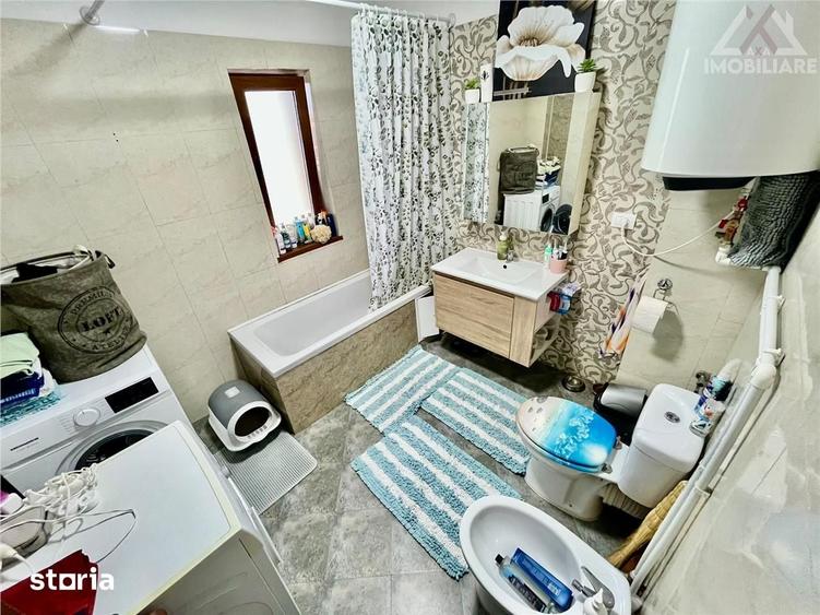 Apartament cu 3 camere în Aroneanu
