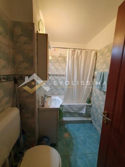 Apartament cu 2 camere decomandat în Astra