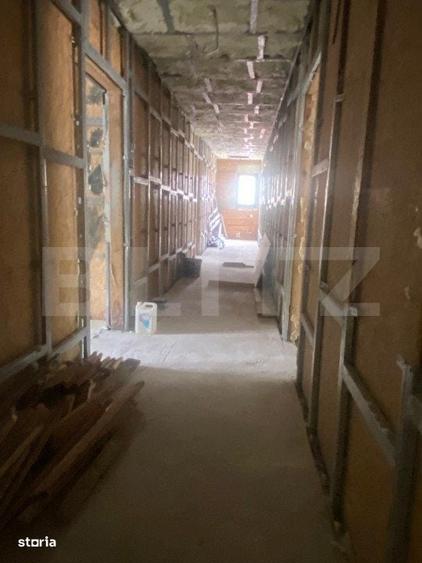 Spațiu comercial, de 350 mp, în Central