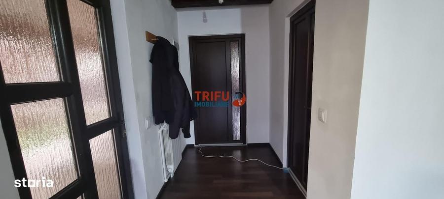 Casă cu 4 camere în Șard