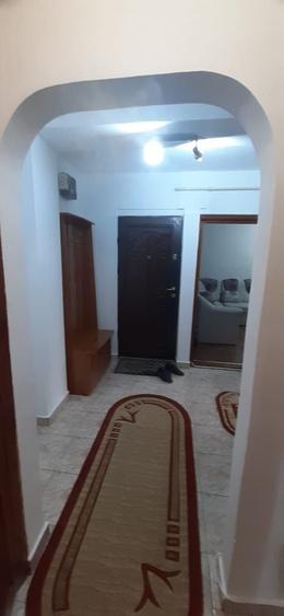Inchiriez apartament 2 camere Progresul Etaj 2 - Braila- Proprietar - 7