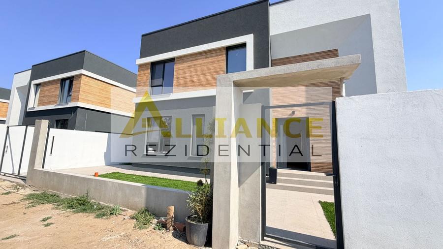 CASA DE VANZARE LA INTRARE IN COMUNA BERCENI – 5 CAMERE - 1