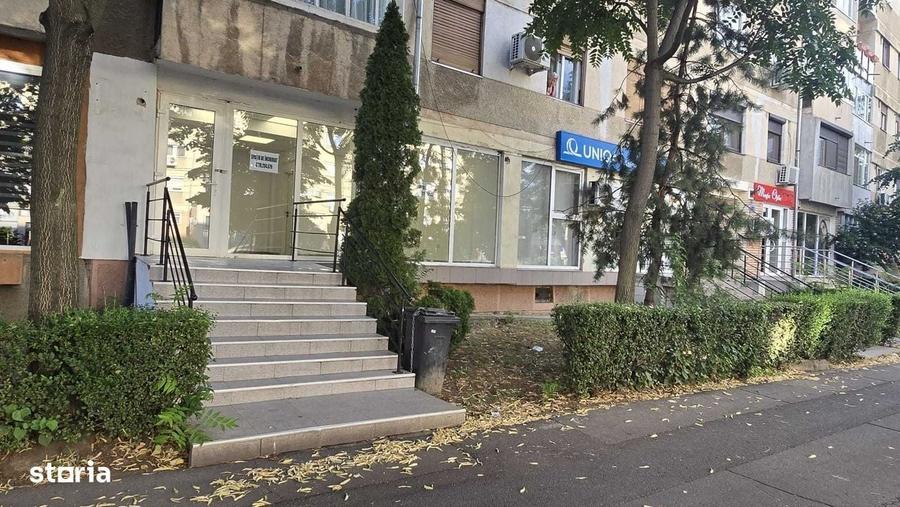 Spațiu comercial, de 37 mp, în Decebal