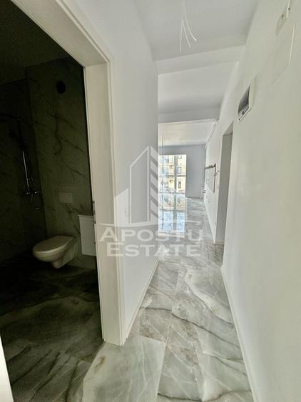 Apartament cu 2 camere, 2 balcoane, etaj 1, zona Planetelor - 7