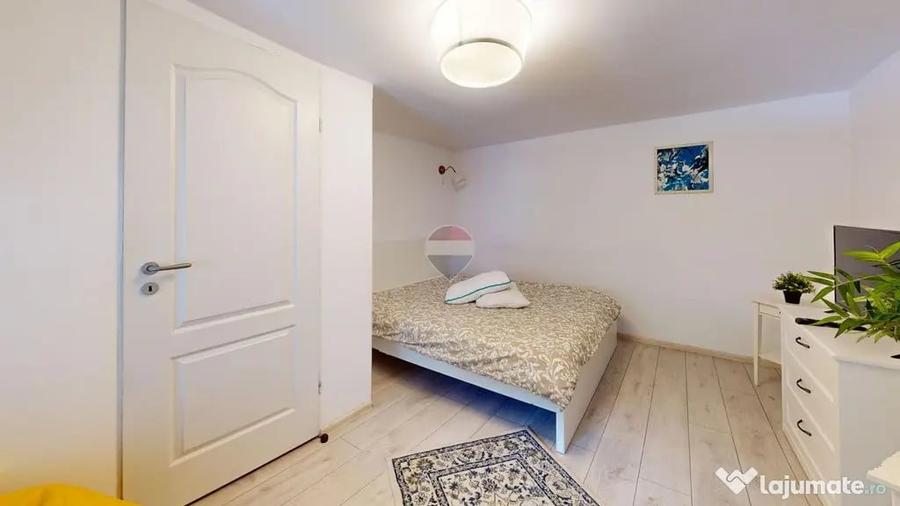 Apartament cu 2 camere decomandat în Central