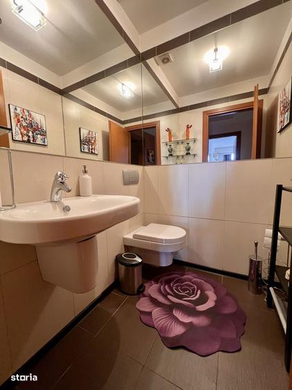 Apartament cu 4 camere în Băneasa