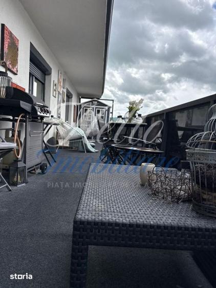 Apartament cu 4 camere în Între Lacuri