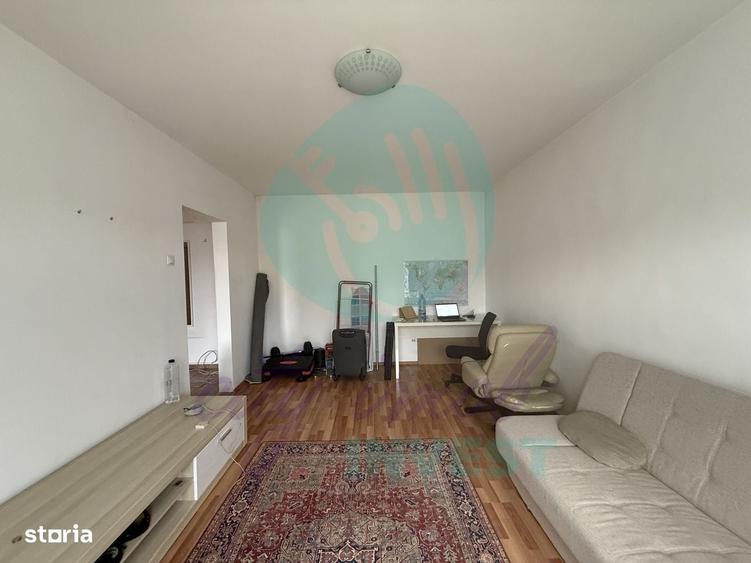 Apartament cu 2 camere decomandat în Basarabia