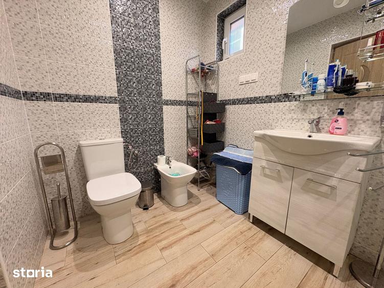 Casă cu 3 camere cu Teren 528 Mp în Central