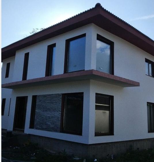 Casă cu 4 camere în Gilău