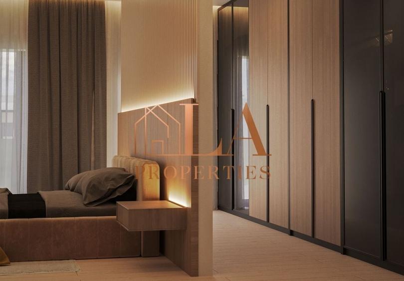 Penthouse cu 3 camere decomandat în Sud-Vest