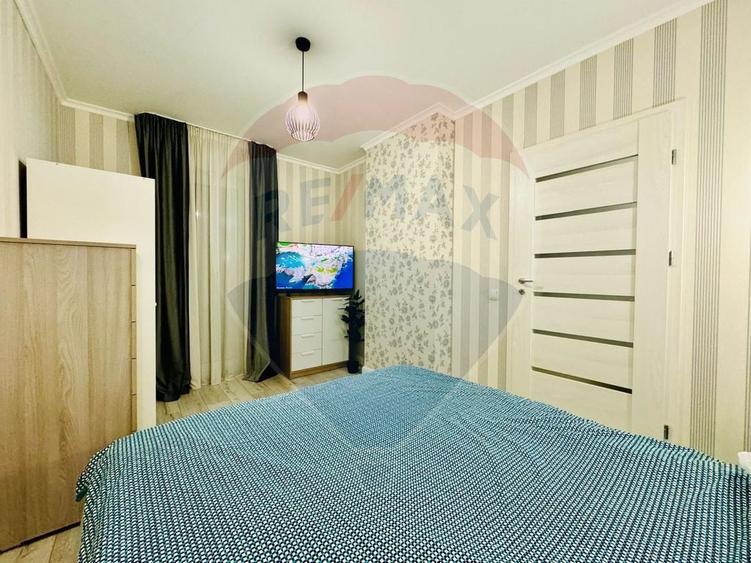 Apartament cu 2 camere decomandat în Sopor