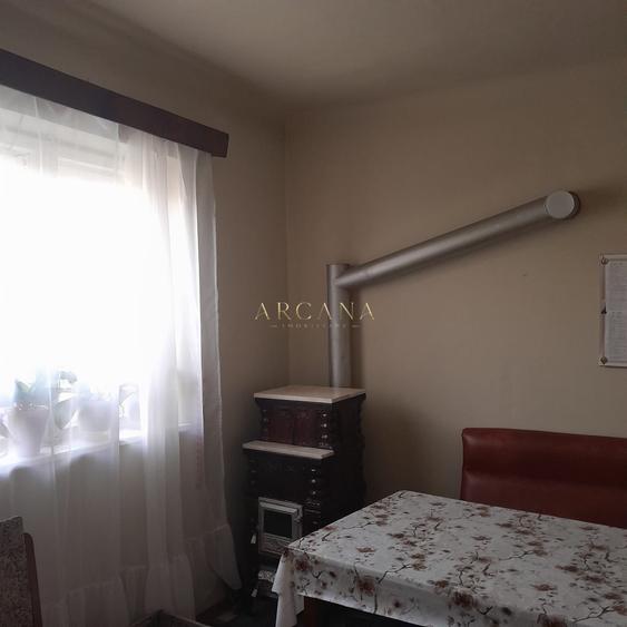 Casă individuală cu 2 camere cu Teren 10126 Mp în Jibou