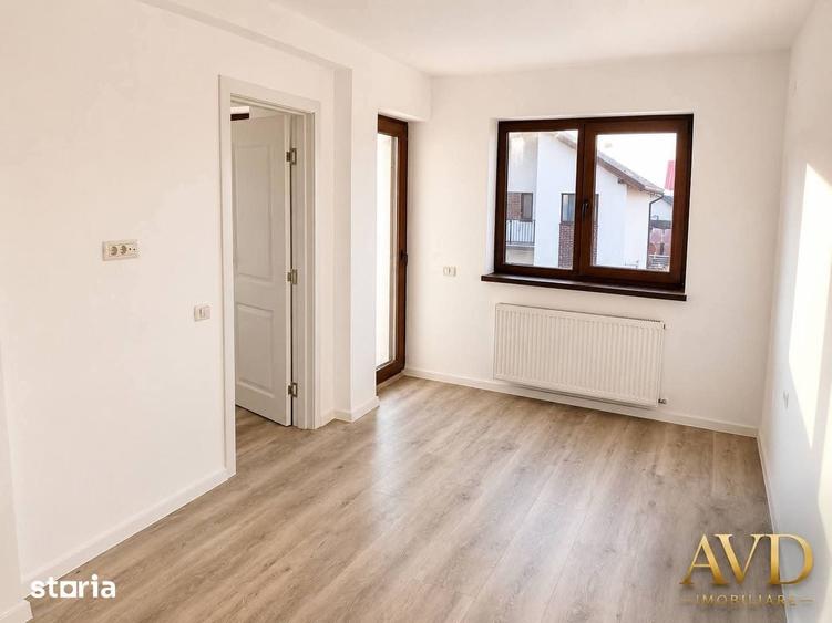 Casă cu 4 camere cu Teren 250 Mp în Tărlungeni