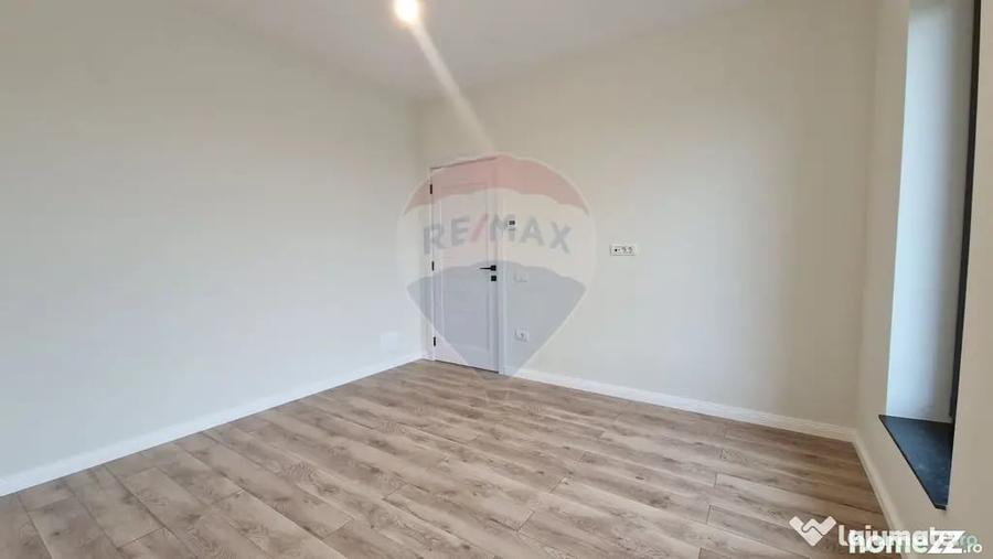 Casă cu 3 camere cu Teren 400 Mp în Ciocănești
