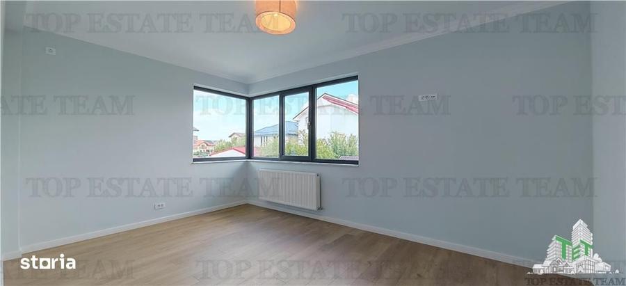 Casă cu 4 camere în Odăile