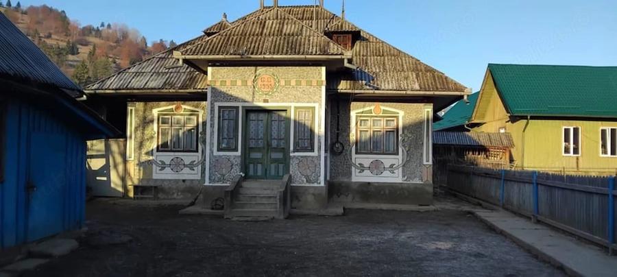 Casă cu 2 camere în Pârâul Pântei