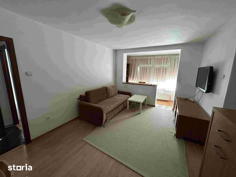 Apartament cu 3 camere decomandat în Ultracentral