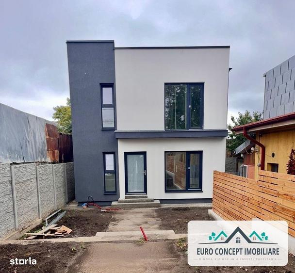 Casă cu 4 camere cu Teren 335 Mp în Central
