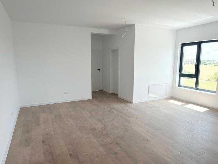 Apartament cu 2 camere decomandat în Torontalului