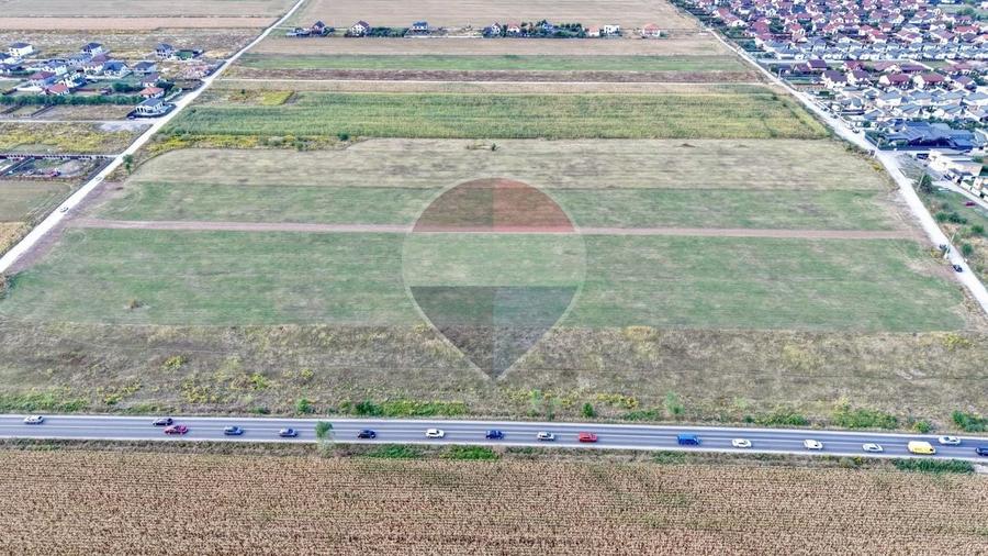 Teren Construcții intravilan de 600 mp, în Central