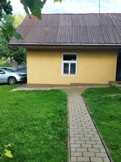 Casă individuală cu 6 camere cu Canalizare în Sângeorgiu de Mureș