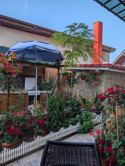 Casă cu 4 camere în Central