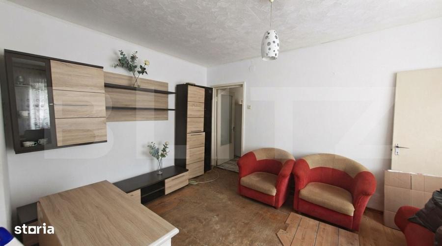 Apartament cu 2 camere semidecomandat în Sântandrei