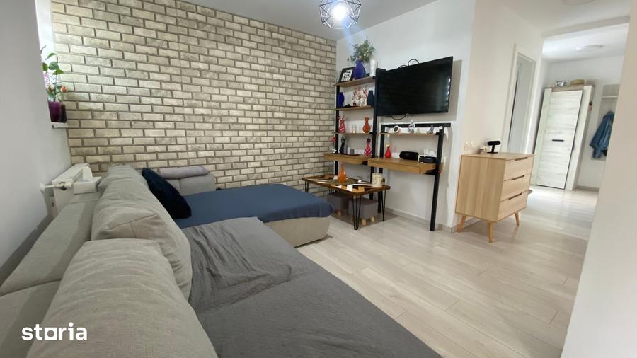 Casă cu 3 camere cu Teren 180 Mp în Șelimbăr